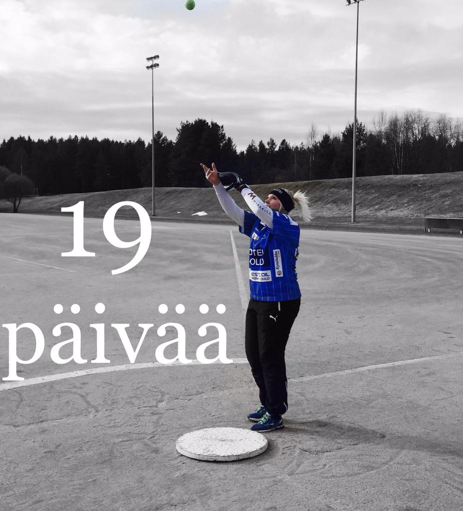 kempeleenkiri's tweet photo. Ei mene enää kauan! #kausilähestyy #kekinsu http://t.co/XmC2IxFMea