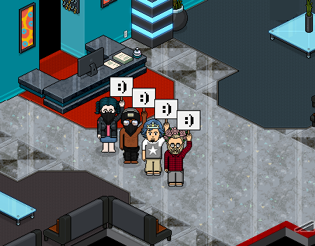 rahdylocutor's tweet photo. Estou Feliz ♥ @DjNikinhooo @paulainmart http://t.co/fvNRUqpZxe