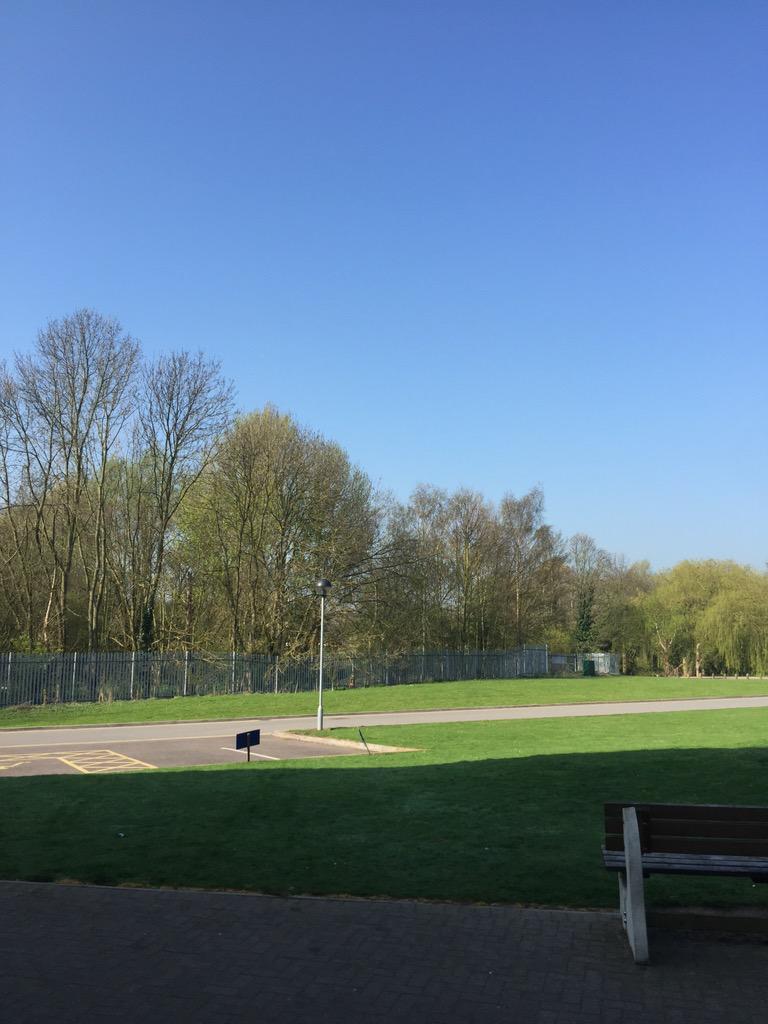 ScullyStudios's tweet photo. What a nice day! #ShootDayV2 http://t.co/XVKPSczDcU