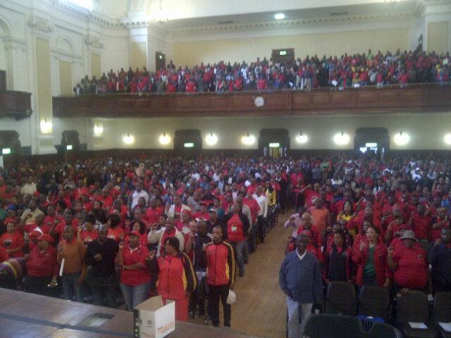 _cosatu's tweet photo. Workers demand a strong #COSATU #DefendLabourStandards http://t.co/RX9qULPIxu