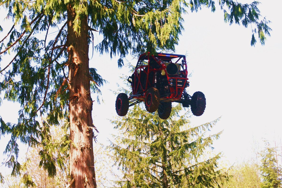 racehound's tweet photo. Cool shots from a great day with Al from #conceptdistributing showing the world how to fly well over 150 feet....WOW http://t.co/63LwajzYNp