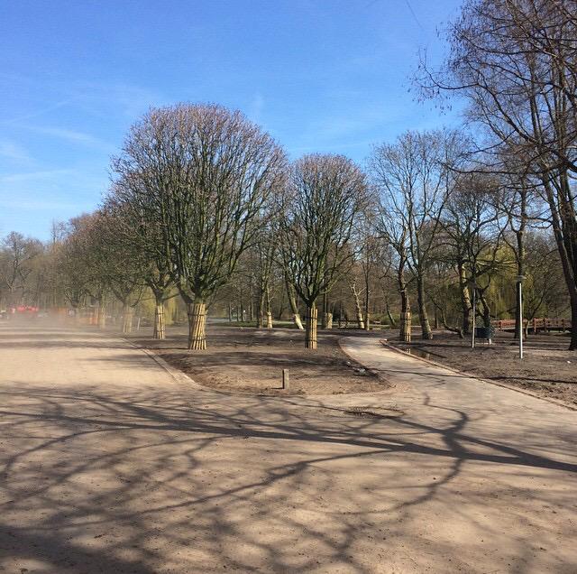 Vanavond bezoekt de bestuurcommissie <a href="/Stadsdeel_Oost/">Stadsdeel Oost</a> het Oosterpark om te kijken hoe het staat met de renovatie