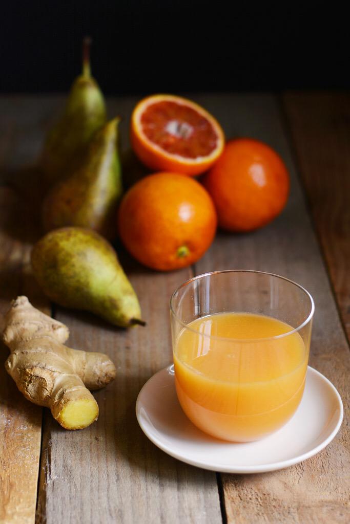 FarinaLievito's tweet image. Lenitivo e dissetante: #estratto preparato con #Kuvings: #arance, #pere e #zenzero #farinalievitoefantasia @KunziSpa