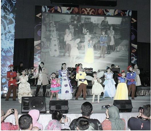 Music_Evo's tweet photo. Children Choir "Music Evolution " #throwback GoodJob 👌🙏 http://t.co/GNXPrn7nOR