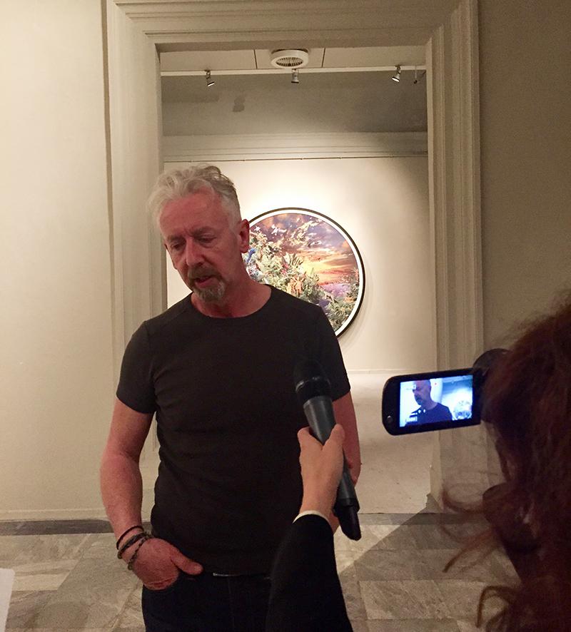 Gazzetta_Torino's tweet photo. Prima in Italia per l'artista scozzese @David_Mach in occasione @Sindone2015 - #preciouslight 24 Aprile http://t.co/dYxM1kDtUV