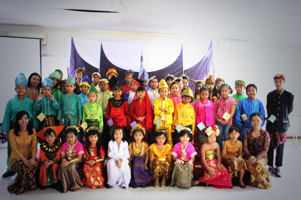SMIacademy's tweet photo. 21 April 2015 at CMC Academy http://t.co/Z0hyCw9rEA