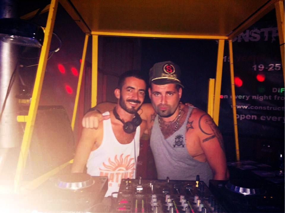 DjIvanPequeno's tweet photo. Tuesday 12th May during @pridemaspalomas I'll be djing at #ConstructionBar, my favourite terrace in @YumboCentrum. http://t.co/5h9t4qy8YM