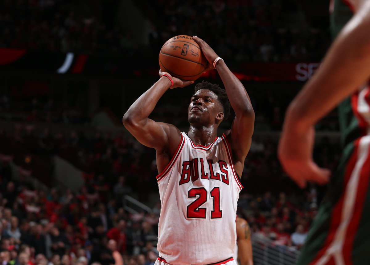 NBA's tweet photo. 31pts (14 in 4th), 9rbs &amp; the @ChicagoBulls win for @JimmyButler, @NBAcom's #NightlyNotable: http://t.co/GTOb3VEACH http://t.co/YDyHFggi7W