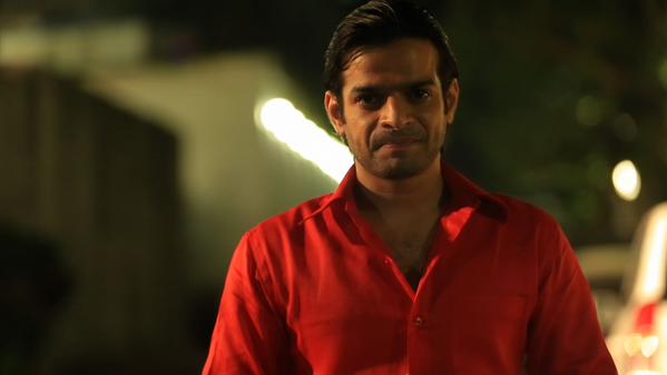 KaranPatel_FC's tweet photo. Our Dashing @TheKaranPatel in #Gumrah :) http://t.co/2DlvVAAm6B
