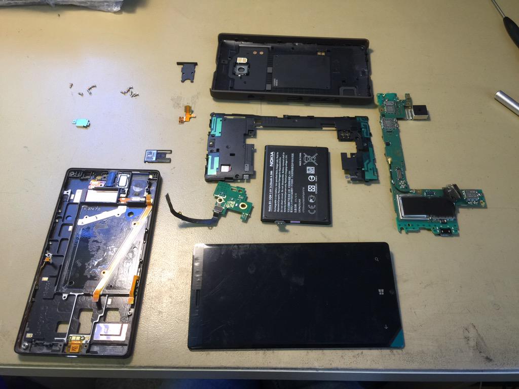 AppleRepairKent's tweet photo. We also repair other model phones such as this Nokia 930 screen repair #nokia #repairs #nokia930 http://t.co/MOodBJMk5T