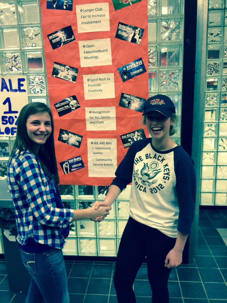 TheChangeBHS's tweet photo. Relentlessly changing ❤️💙💜 @relentlessbhs http://t.co/osAdC7d1Y1