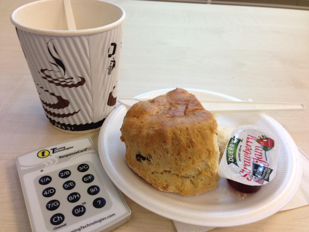 ZaniaStamataki's tweet image. Tea, scones and #ResponseWare  training @TurningTech #BrumPoll15