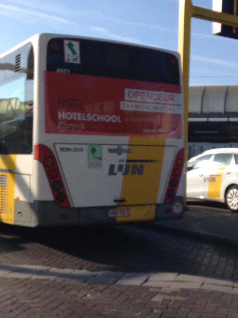 HotelschoolK's tweet photo. Hou de bussen in en rond @stadkortrijk in de gaten! @delijn #RHIZO #opendeur #hotelschool http://t.co/W2CVsTPXZS