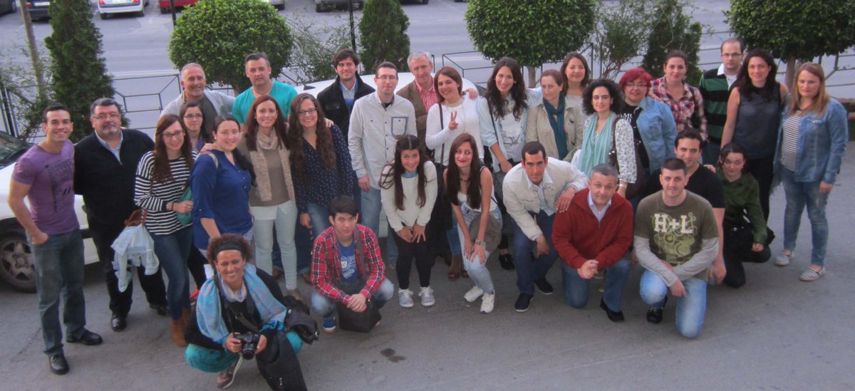 CruzRojaCordoba's tweet photo. Con todos ustedes, buena parte del equipazo de #voluntariado de @AndaluciaComDig en #CórdobaEsp, vía @Clichefotos http://t.co/6DVpxpnRAC