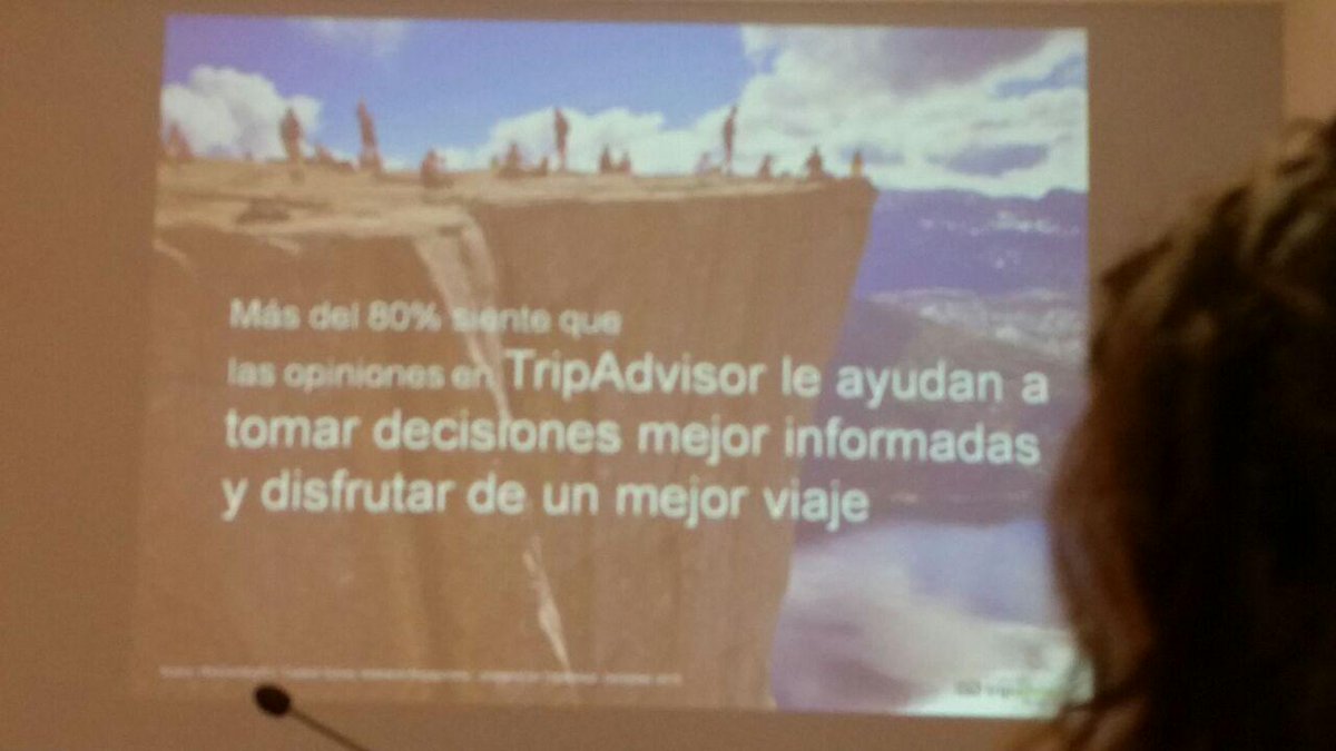 ComeNEnjoycom's tweet photo. @TripAdvisorES Emilio Santos nos habla de la importancia de las opiniones a la hora de tomar decisiones #innoTurismo http://t.co/1XcNReP5qj