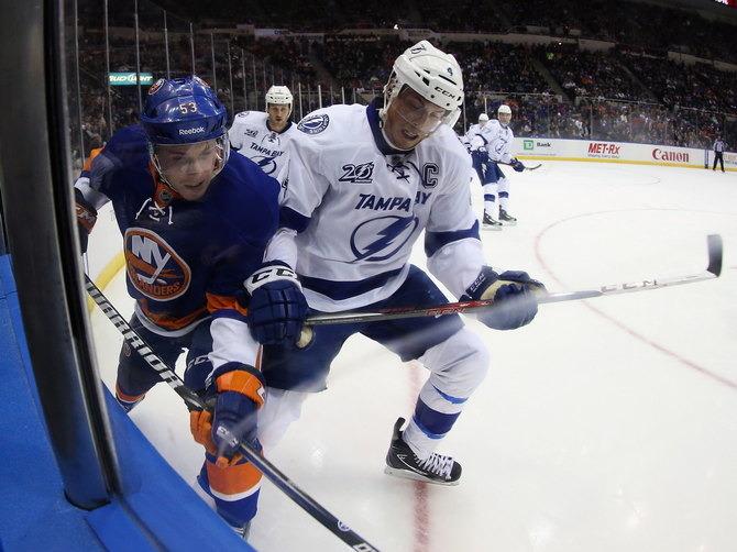 Happy 35th birthday to the one and only Vincent Lecavalier! Congratulations 
