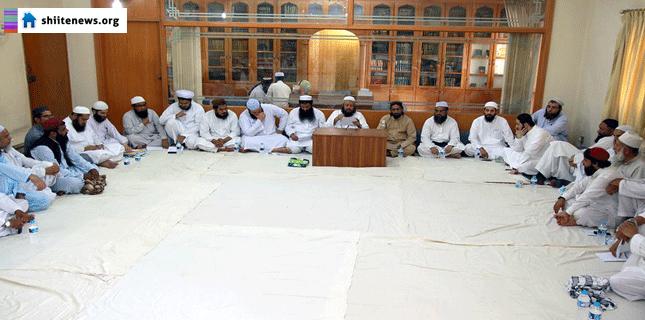 NFBreaking's tweet photo. جامعہ بنوریہ میں تحفظ آل سعود کے لئے کالعدم تنظیموں کا اجلاس http://t.co/3Cv04SMx0i