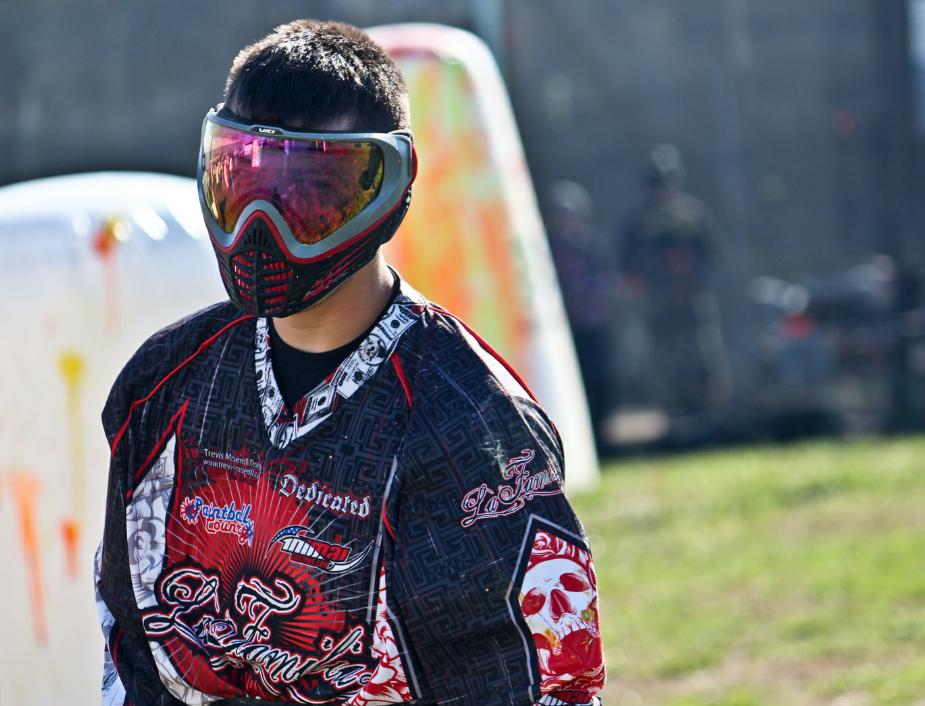 PaintballPix's tweet photo. There's no way not to be happy surround by those giant air pillows http://t.co/Lua9CowR3O