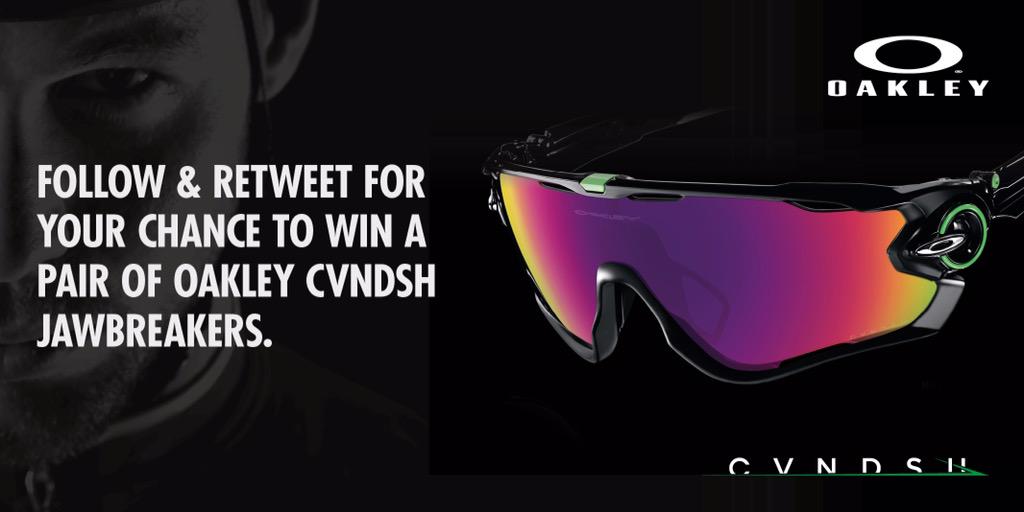 CVNDSH Competition! RT &amp; Follow for your chance to win a pair of signed <a href="/MarkCavendish/">Mark Cavendish</a> <a href="/oakley/">Oakley</a> #CVNDSH Jawbreakers!