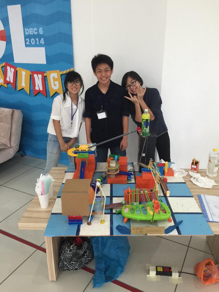 jeffbonazzo's tweet photo. SISSTEM Fair Champs for 2015!! #aismsrocks http://t.co/XQrFHly5YR