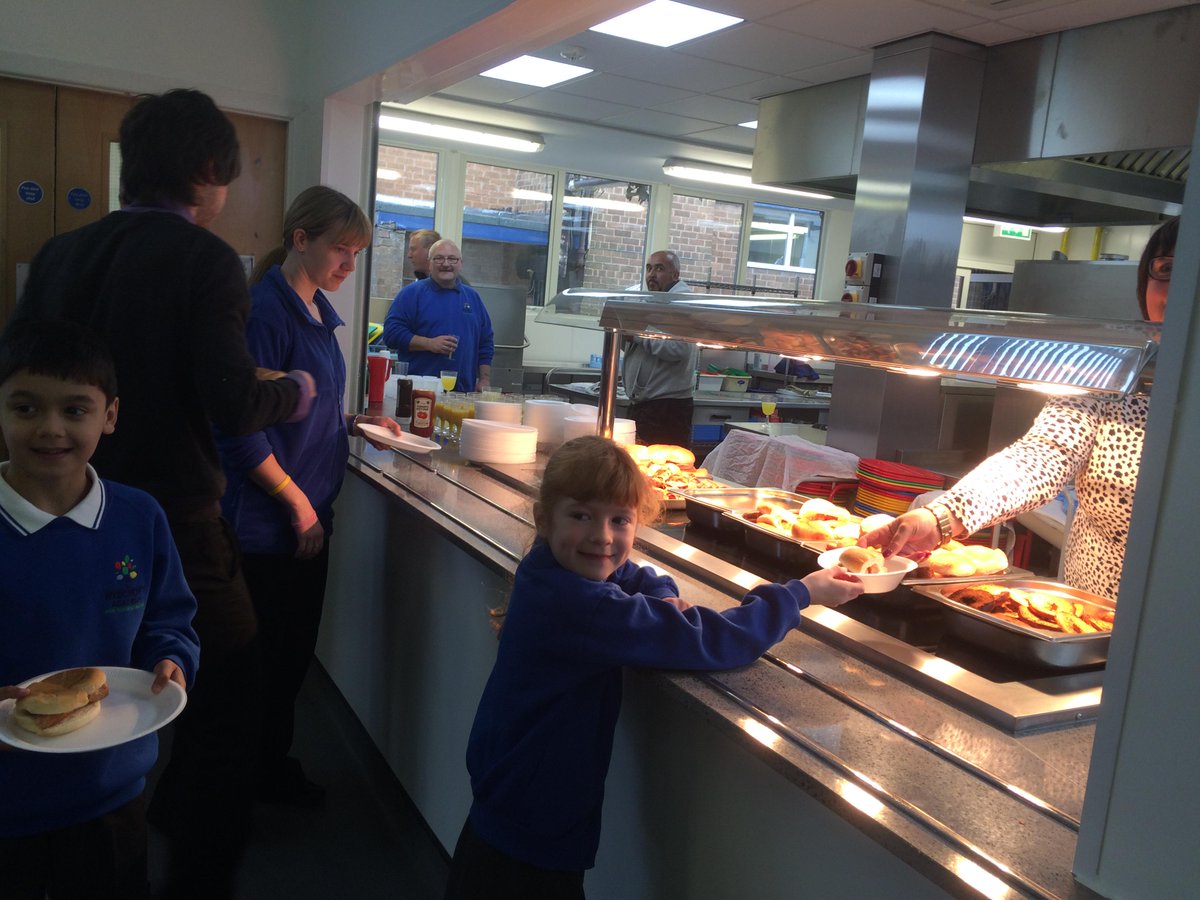 RyecroftAcadem1's tweet photo. Our wonderful kitchen re-opened yesterday. Thank you to all of the people who were involved in the project! http://t.co/Dti6TesiUB
