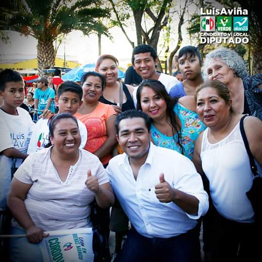 LuisAvinaB's tweet photo. Gracias por acompañarnos al arranque de campaña. Con su apoyo seguiré desde el Congreso trabajando. #SéComoAyudarte http://t.co/LWTnvbawln