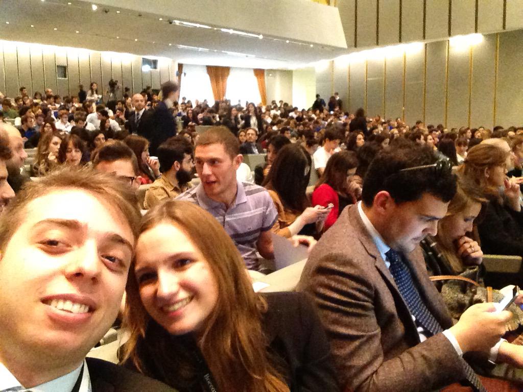 Ugo_Modica's tweet photo. Ci siamo! @ele_sandell @BilsBocconi #GDG2015 #DigitalExposition http://t.co/2Z8w2hquu8