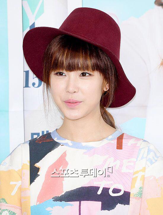 PaNangz_'s tweet photo. 150421 'Secret' Hyoseong [ @Secretimehs ] @ Beauty Bibble 2015 Press Conference ☺️😚💕🙈  (cr.on pics) http://t.co/gFPwoj0gQp