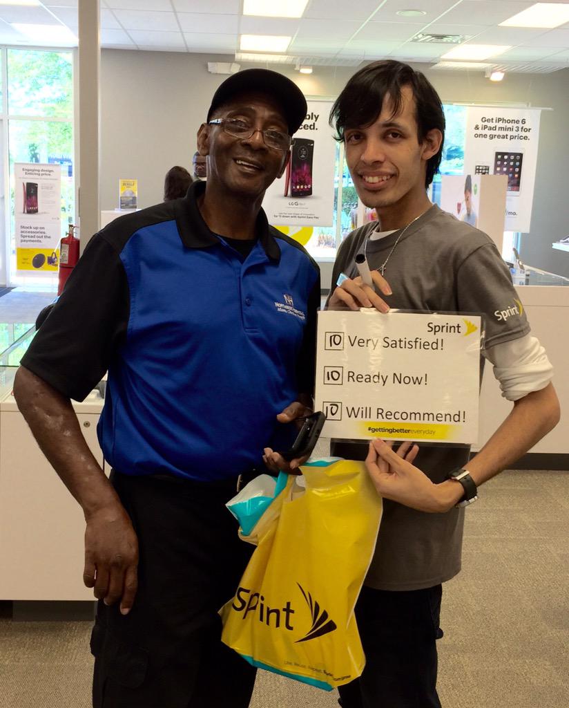 marabeans's tweet photo. First customer of the day leaving #verysatisfied and #willingtorecommend David to all his friends and family! #sprint http://t.co/cLalEFeDv7