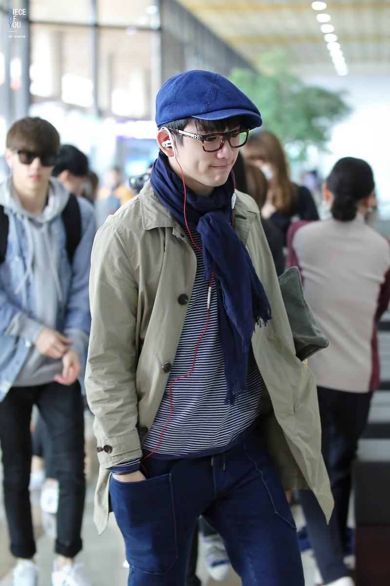 POY140116's tweet photo. [Jr] 150421 김포공항 #GOT7 #주니어 #진영 #마크
http://t.co/46gFAJxGN0 http://t.co/gPctns3n9F