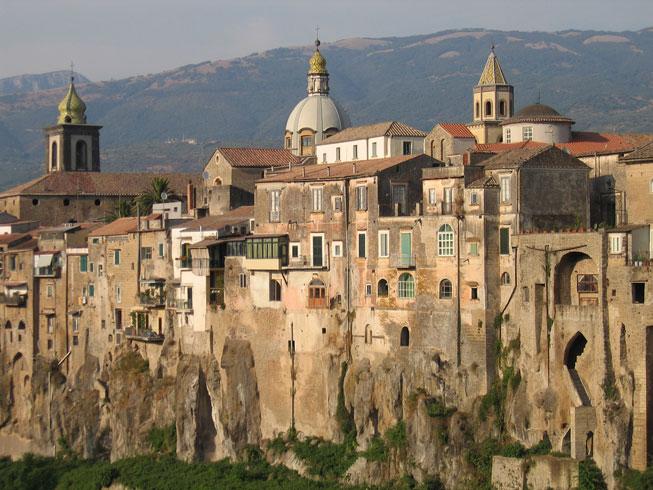 amalfidriving's tweet photo. #CustomizedTrip to places of your #Ancestors
FindOut How with our #Offers http://t.co/34v9dnizXD
#RequestQuote #ITALY http://t.co/bMVZc9ZfaP