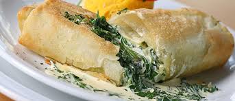 restopalacecafe's tweet photo. hoy sale: "strudel de verdura con batatas/camotes" te gusta!??? llamanos al 4249025 http://t.co/qZZc6YLKpW