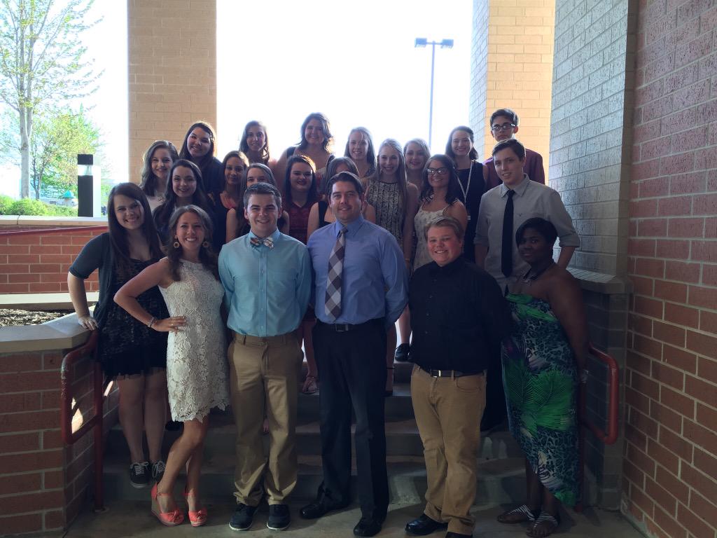hannahswalter's tweet photo. @ASPA1929 #aspabestdressed2015 http://t.co/Hyo5ldJzgk