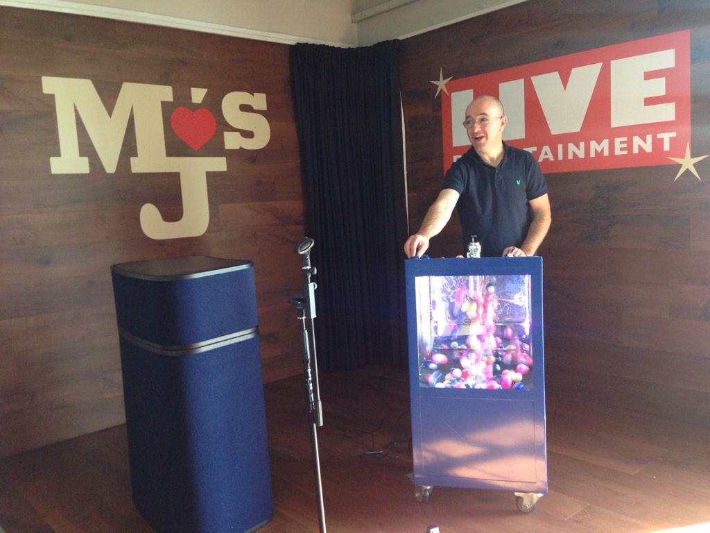ShopLocalFormby's tweet photo. Anyone from #formbyhour going to the 1st bingo night at MJs tonight ? http://t.co/JZLT1LY9JV