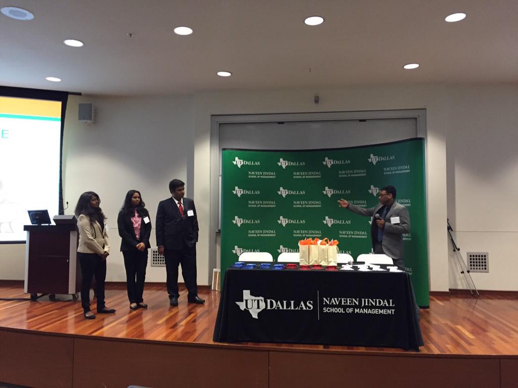 riteshcastelino's tweet photo. #jsom #sclc #utdallas #supplychainleadershipcouncil #case competition2015 #jsomcmc http://t.co/BucIGYsPpN