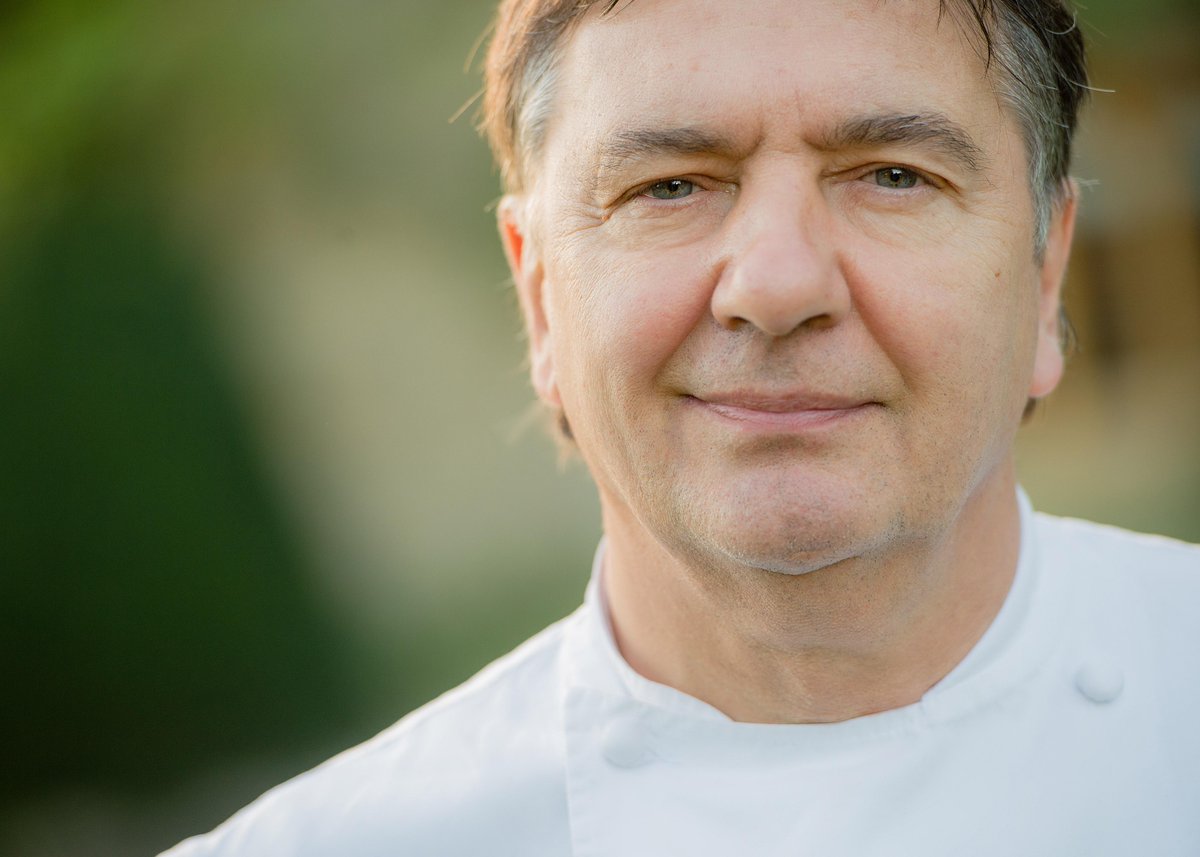 Camilla Bassett-Smith is guest-blogging for #RHSMalvern - read all about the show goings-on at threecounties.co.uk/rhsmalvern/opt…