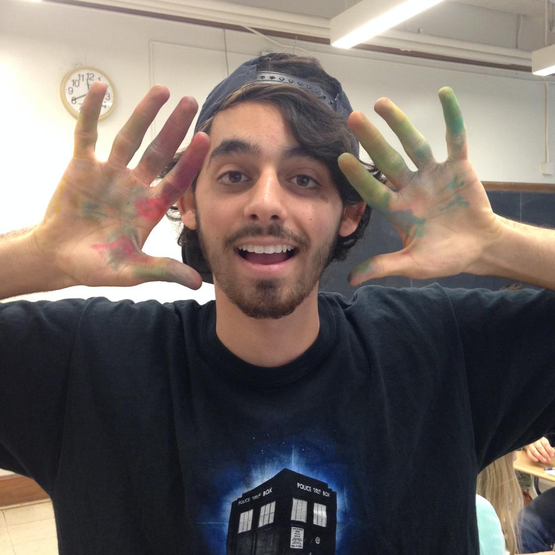 writingasjoe's tweet photo. Tie-dye hands. Must be Earth Week. #nifkin http://t.co/q4PN23nDje