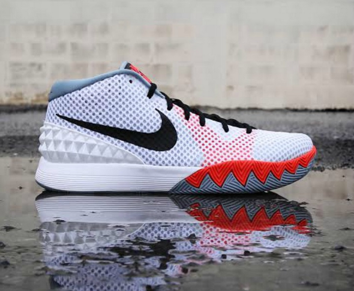 SLAMonline's tweet photo. The Nike Kyrie 1 "Infrared" drops on Thursday, April 23.

Photos + details: http://t.co/HOoXHOpg25 http://t.co/Q2fCXWU1xr