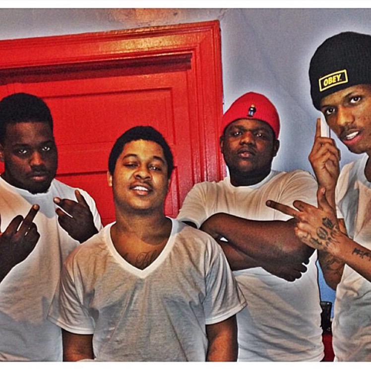 BigDudechi's tweet photo. My dawgs right here🅰1⃣🌊💩 #WavyLikeBuff👼🏿 http://t.co/9KUKsFBUhb