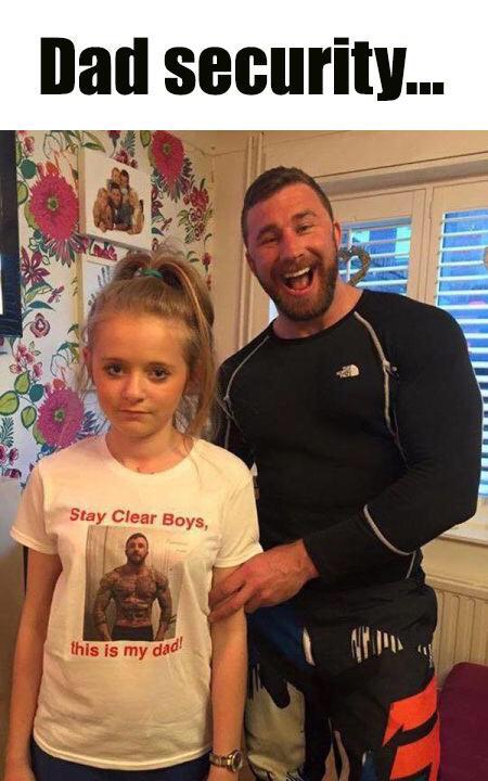 guff's tweet photo. This dad is doing it right http://t.co/3q9GBAqJzj