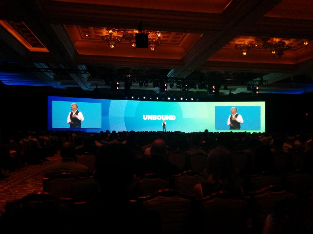 ijszabo: #MagentoImagine #unbound  wonderful intro! http://t.co/7JFVgmpghK