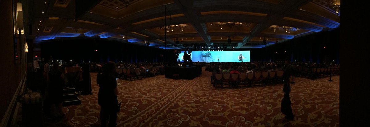 YoavKutner: @Magento #imaginecommerce keynote in progress http://t.co/7VlFUTXPCJ