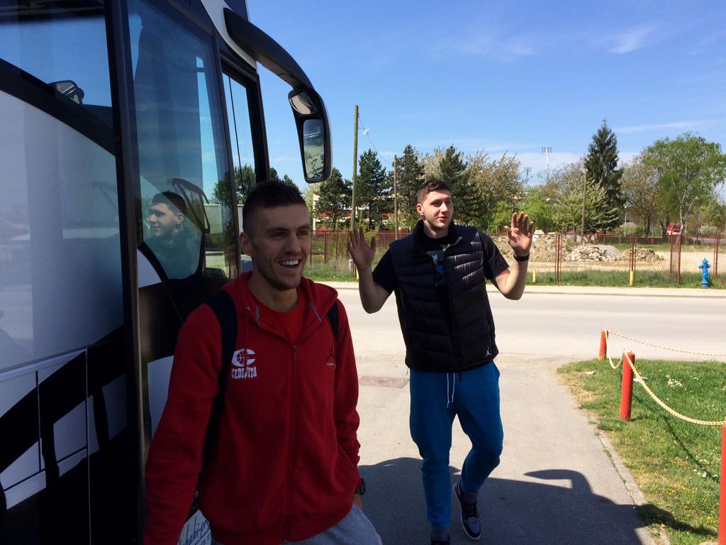 Embedded image permalink