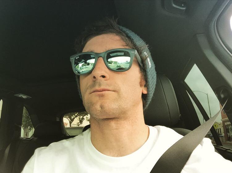 LuzuVlogs's tweet photo. Drive http://t.co/cgNY0bzq5N