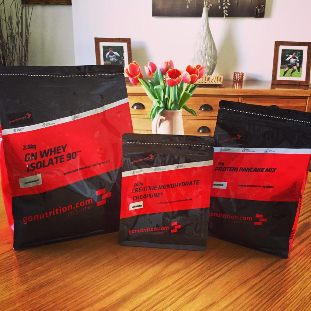 Just received my delivery from <a href="/GoNutritionUK/">GoNutrition®</a> can't wait to try the Jammie dodger flavour protein!! 😍💪👍