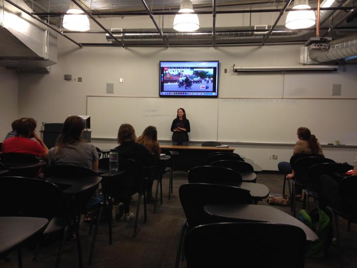 AngeleOutWest's tweet photo. Thank you to @cnni's @Vickinews for spending this week talking to our #journalism students @nau! #naucom http://t.co/LuVRh1jF5J