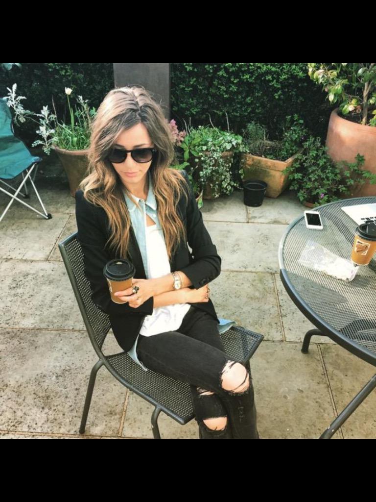 EleanorJCMx's tweet photo. Eleanor post this on IG today βοΈ
~ Rose
#EleanorCalder #EleanorNews #EleanorUpdate http://t.co/wt0kBVvMKZ