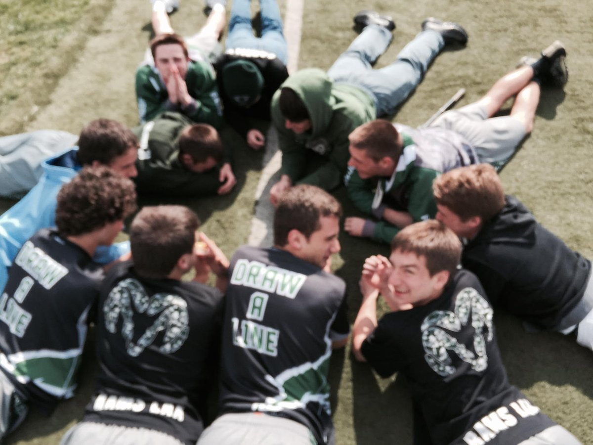 CDRAMSLAX's tweet photo. Getting ready for Palmyra #circletime #drawaline #cantfightfate http://t.co/B6Ca7qPueI
