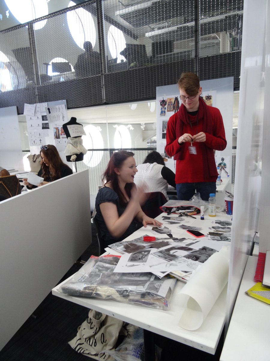 fashfound_rave's tweet photo. VERY busy studio today #lotsofgreatwork in @Foundation_Rave @RavensbourneUK @fashfound_rave http://t.co/bqLtRmUQGe