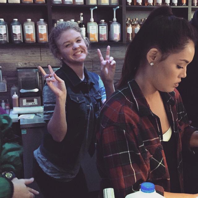 ccinternship's tweet photo. Our interns are having a blast being the hands and feet of Jesus serving at @ARCAllAccess this week!! #TheInternship http://t.co/Wj6T7RS9ms